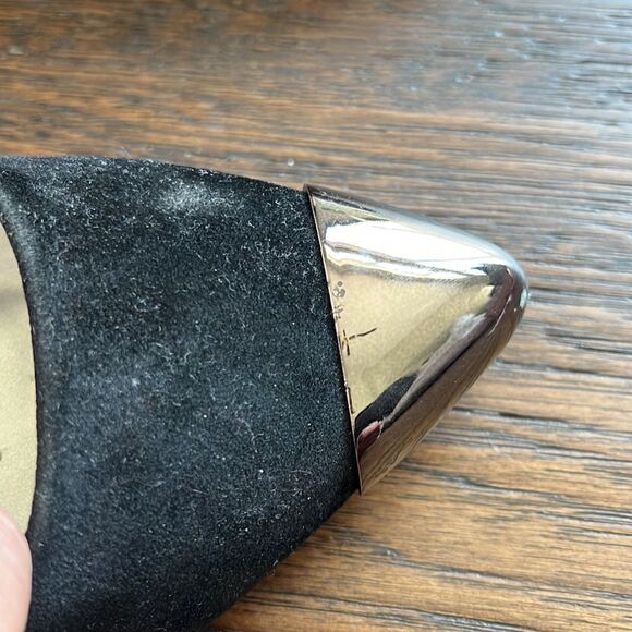 Black faux suede size 6.5 women’s heels with metal / metallic toe - Picture 10 of 12